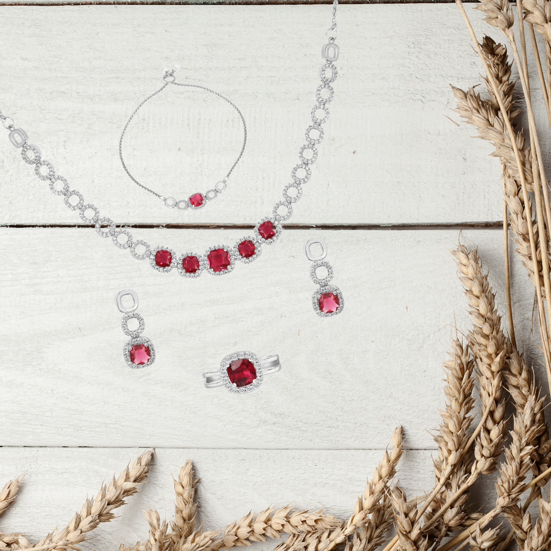 Aurora Necklace Set