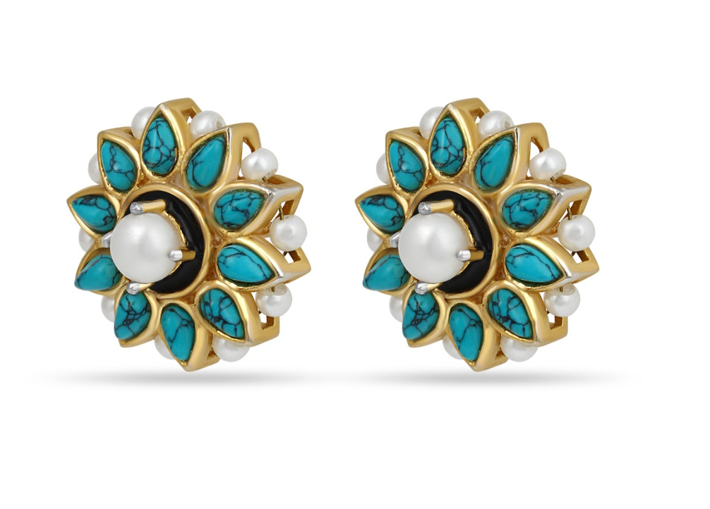 Floral Pearl Stud earrings